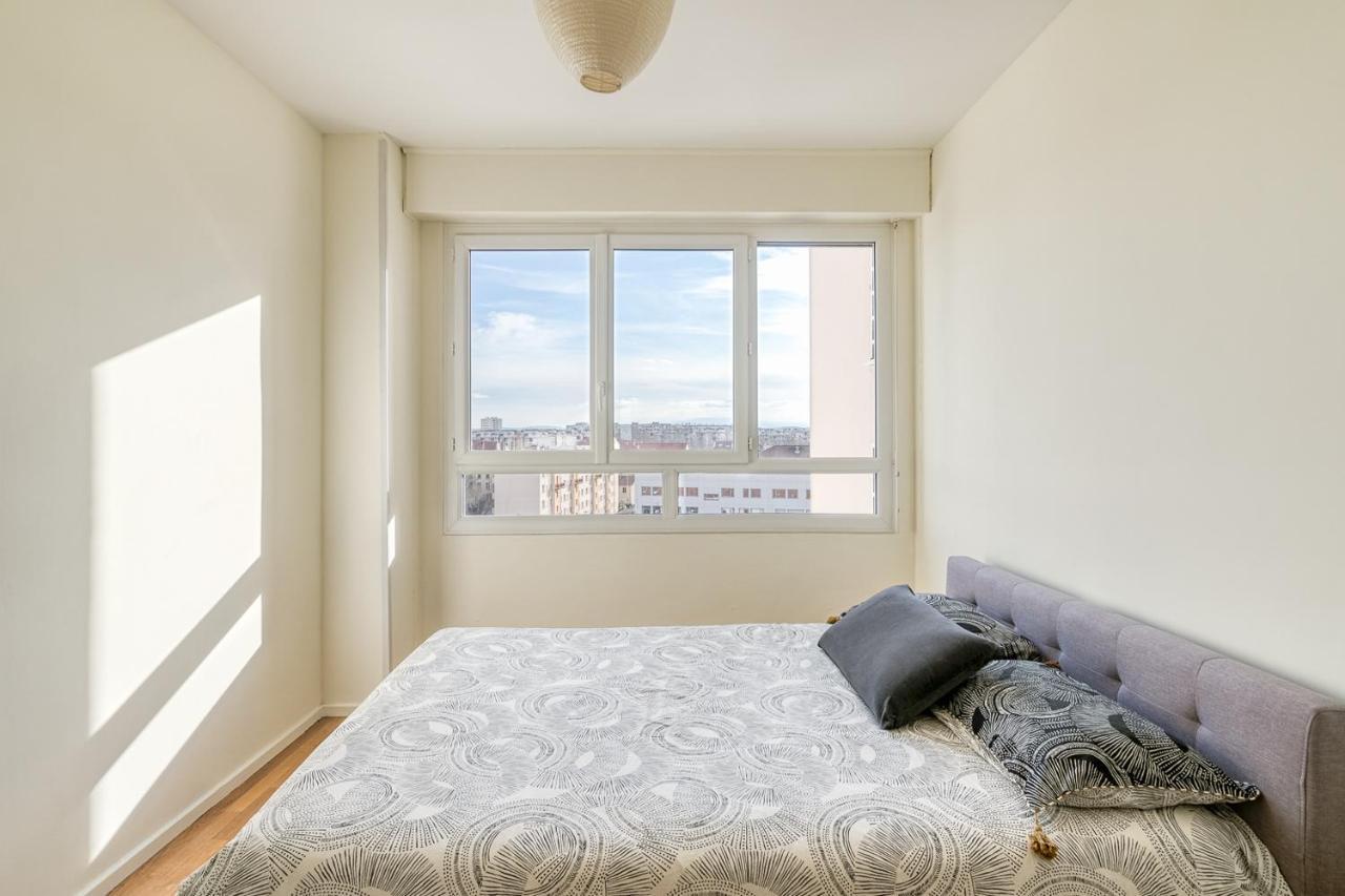Superbe Apart 2 Rooms Lumineaux Parking Casa Lione Esterno foto